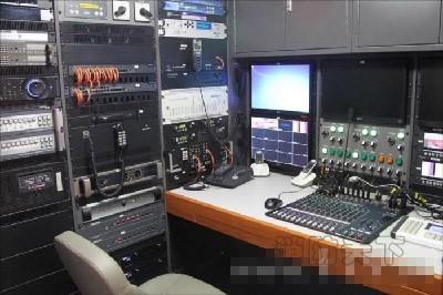 濟(jì)南消防投資438萬(wàn)元購(gòu)指揮車(chē) 可容納15人