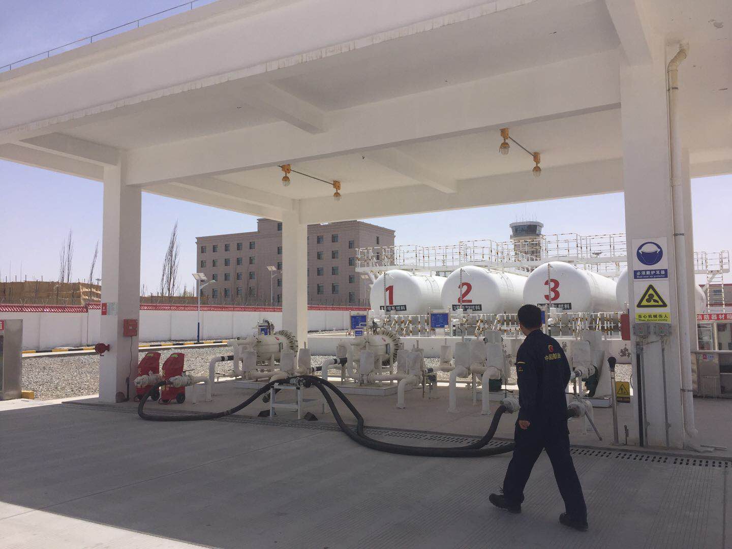 9bae8fb0682eab527bf3a92f0f7b69e2_17139600 9bae8fb0682eab527bf3a92f0f7b69e2_17139600